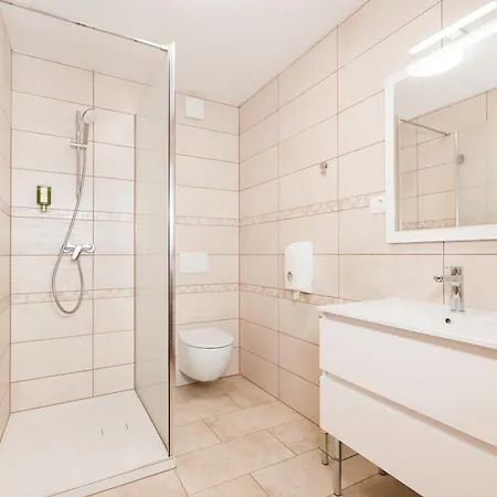 Turisticna Kmetija Pri Marku 3*